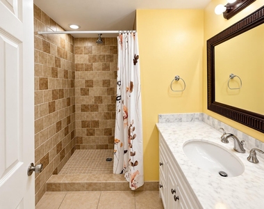 632 Nw 13th Street - Photo Thumbnail 9