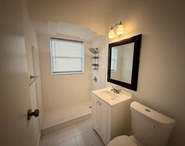 1500 Ne 15th Avenue - Photo Thumbnail 7