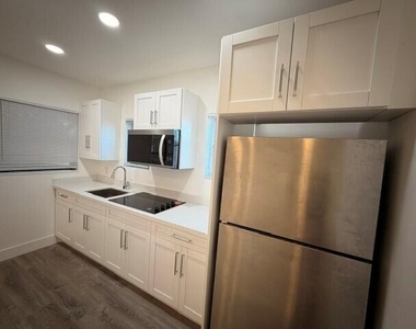 1500 Ne 15th Avenue - Photo Thumbnail 10