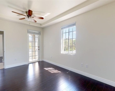 620 Ne 20th Street - Photo Thumbnail 16