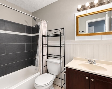 173 Nw 42nd Street - Photo Thumbnail 16