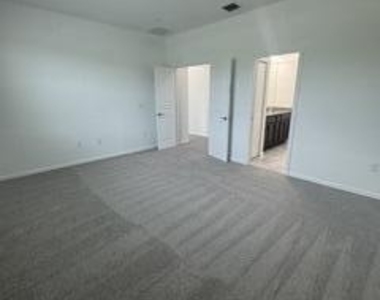4236 Brookgreen Square - Photo Thumbnail 13