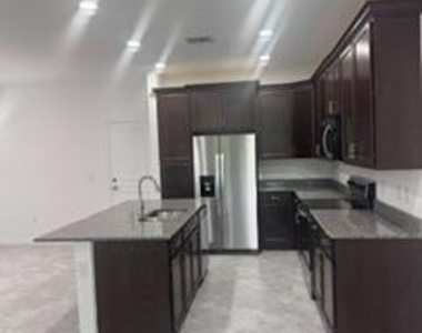 4236 Brookgreen Square - Photo Thumbnail 3
