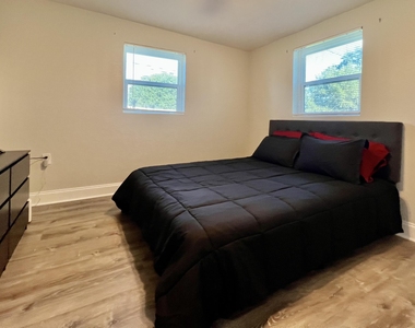 3708 Avenue K - Photo Thumbnail 12