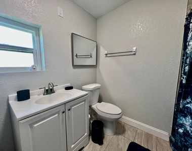 3708 Avenue K - Photo Thumbnail 9