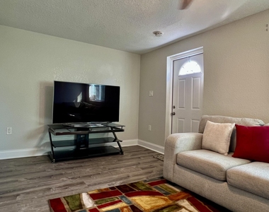 3708 Avenue K - Photo Thumbnail 1
