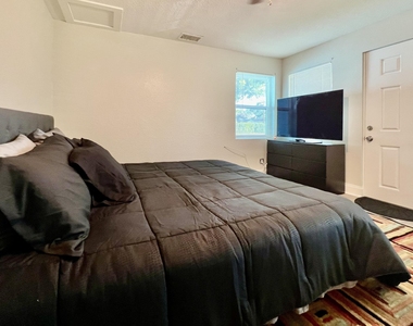 3708 Avenue K - Photo Thumbnail 8