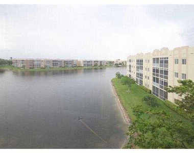 7715 Southampton Terrace - Photo Thumbnail 11