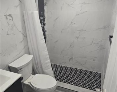 5310 Sw 23rd Terrace - Photo Thumbnail 2