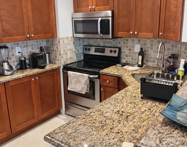3800 Galt Ocean Drive - Photo Thumbnail 4