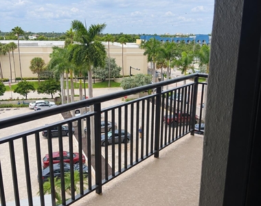 3800 Galt Ocean Drive - Photo Thumbnail 9