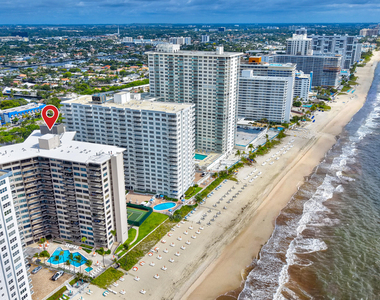 3800 Galt Ocean Drive - Photo Thumbnail 15