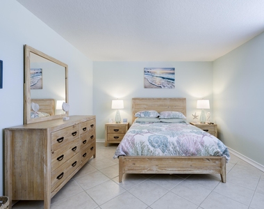 825 Egret Circle - Photo Thumbnail 10