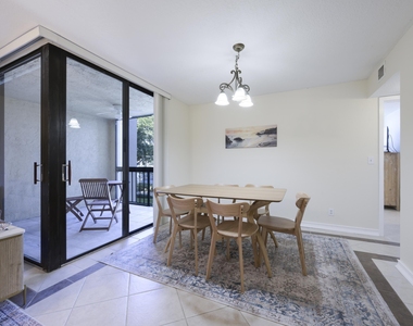 825 Egret Circle - Photo Thumbnail 3