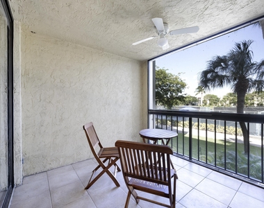 825 Egret Circle - Photo Thumbnail 16