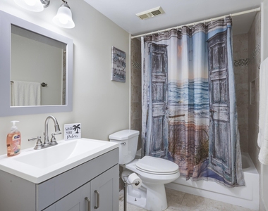 825 Egret Circle - Photo Thumbnail 13