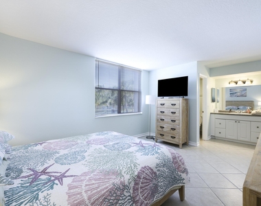 825 Egret Circle - Photo Thumbnail 7