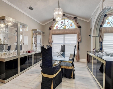 11595 Pamplona Boulevard - Photo Thumbnail 20