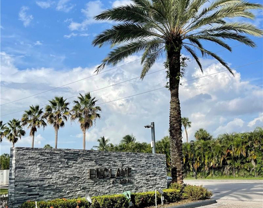 4420 Nw 107th Avenue - Photo Thumbnail 1
