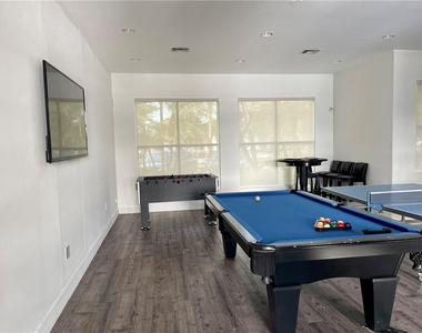 4420 Nw 107th Avenue - Photo Thumbnail 14