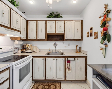 190 Piedmont D - Photo Thumbnail 14