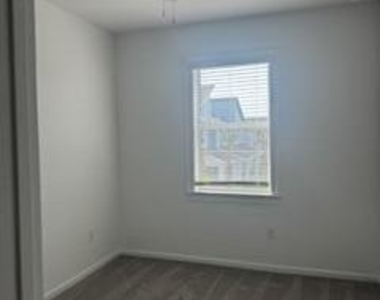 4230 Brookgreen Square - Photo Thumbnail 37
