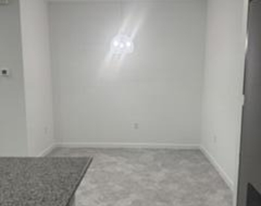 4230 Brookgreen Square - Photo Thumbnail 9