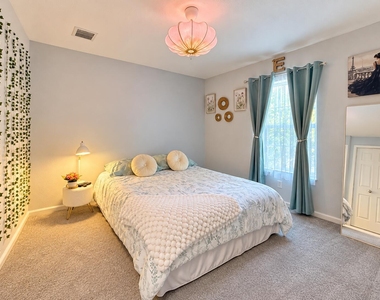2590 Se Pineland Drive - Photo Thumbnail 16
