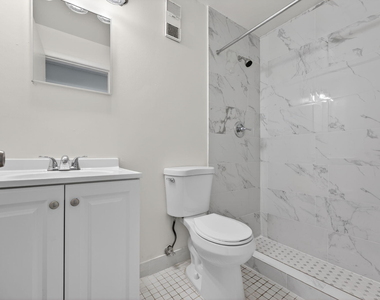 4983 Nw 95th Avenue - Photo Thumbnail 3