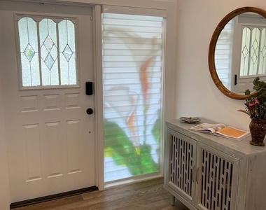 7360 San Sebastian Drive - Photo Thumbnail 3