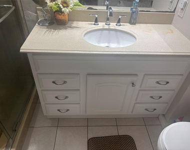 10545 Nw 10th Street - Photo Thumbnail 7