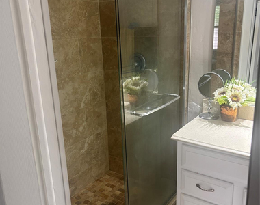 10545 Nw 10th Street - Photo Thumbnail 6