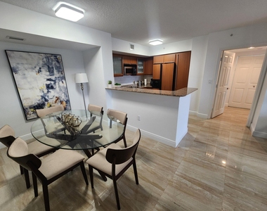 2080 S Ocean Drive - Photo Thumbnail 10