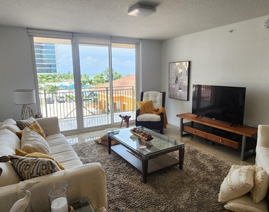 2080 S Ocean Drive - Photo Thumbnail 4