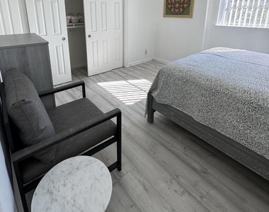 1601 S Flagler Drive - Photo Thumbnail 29
