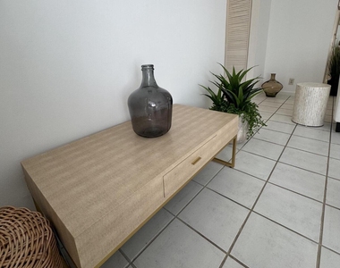 1601 S Flagler Drive - Photo Thumbnail 16