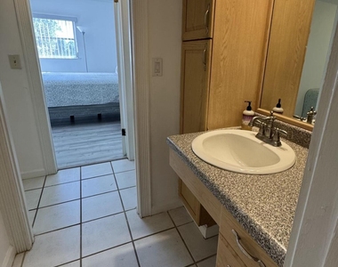 1601 S Flagler Drive - Photo Thumbnail 18