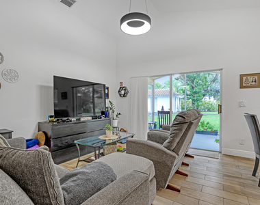 1784 Barnstable Road - Photo Thumbnail 8