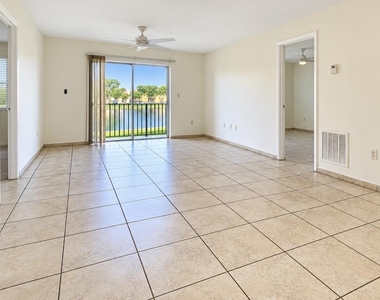 4709 Nw 7th Street - Photo Thumbnail 1
