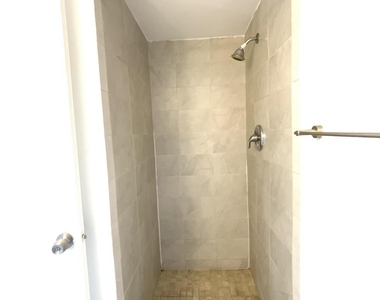 4709 Nw 7th Street - Photo Thumbnail 16
