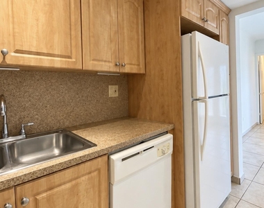 4709 Nw 7th Street - Photo Thumbnail 8