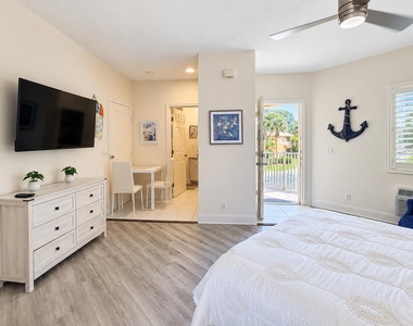 8358 Mulligan Circle - Photo Thumbnail 10