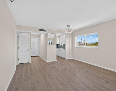 331 Sw 8th - Photo Thumbnail 9