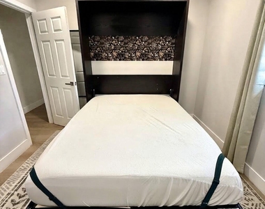 100 Sw 7th Street - Photo Thumbnail 13