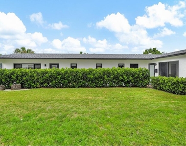 100 Sw 7th Street - Photo Thumbnail 20