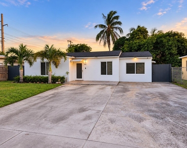 510 Nw 108th Street - Photo Thumbnail 1