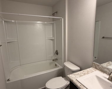 5237 Nw Reba Circle - Photo Thumbnail 22