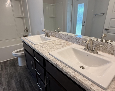 5237 Nw Reba Circle - Photo Thumbnail 29