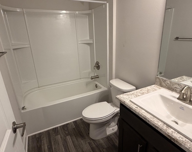 5237 Nw Reba Circle - Photo Thumbnail 21