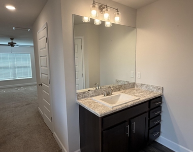 5237 Nw Reba Circle - Photo Thumbnail 32